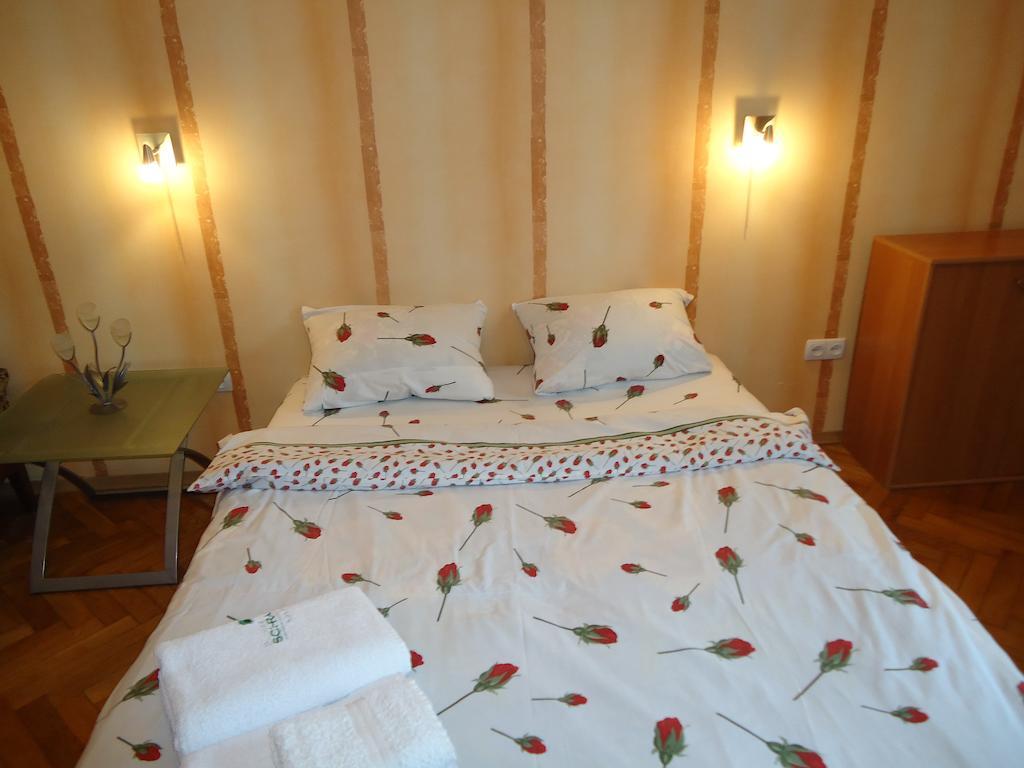 Rentday Apartments - Kiev Номер фото
