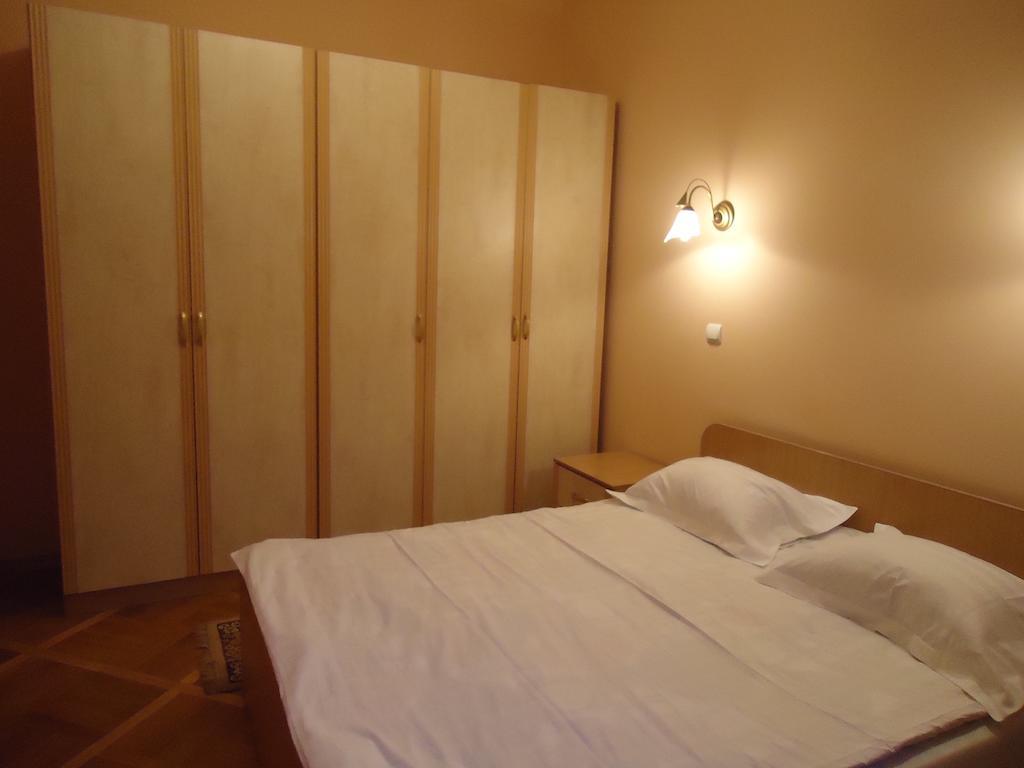Rentday Apartments - Kiev Номер фото