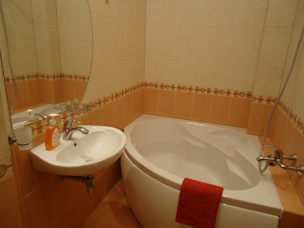 Rentday Apartments - Kiev Номер фото
